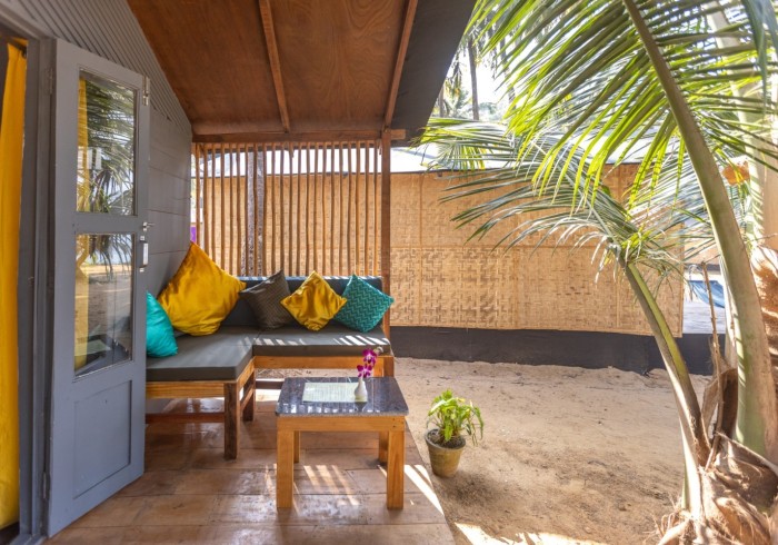 055a0340_gallery~~6401de7754a22