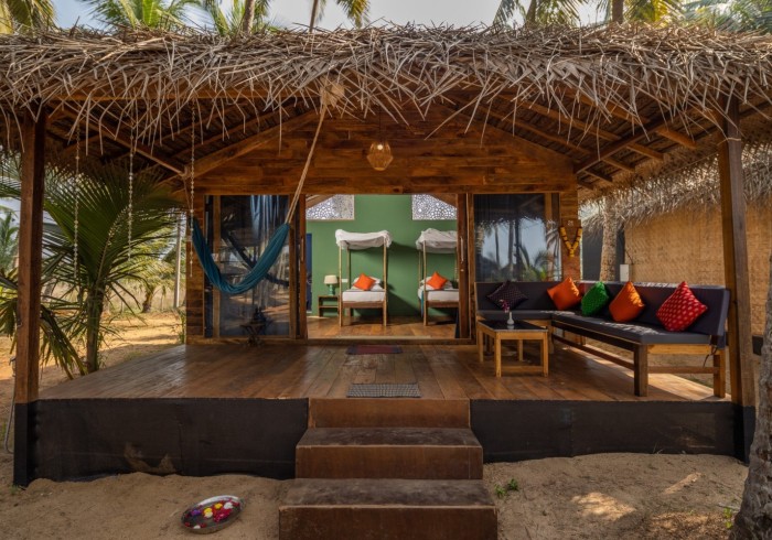 055a0433_gallery~~6401e2240a620