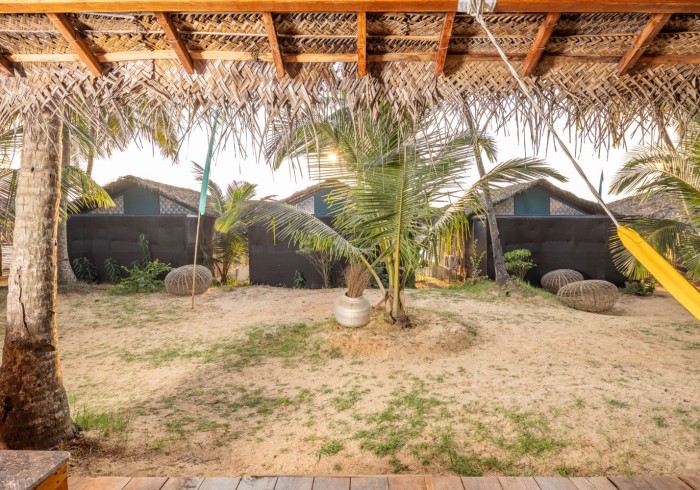 mos62700_gallery~~65af6fcf12786