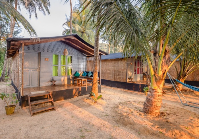 mos62786-edit_gallery~~65af66600df34