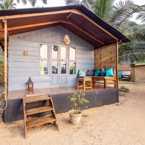luxury-beach-huts-yoga-holidays-goa